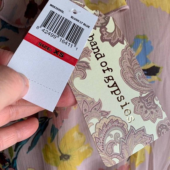 BAND OF GYPSIES NWT BLUSH FLORAL MINI DRESS - Picture 6 of 12